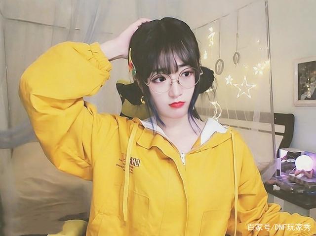 求一个dnf传奇私服（dnf传奇套怎么搭配）